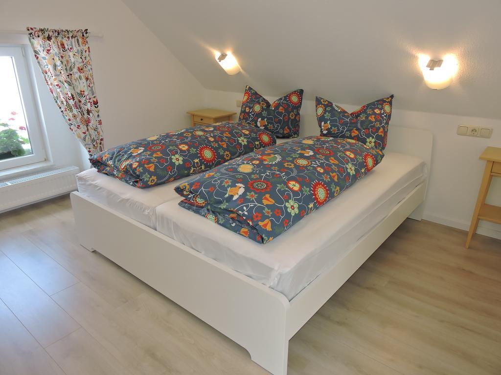 Ferienwohnungen Haus Sebastian Обервиезентал Екстериор снимка